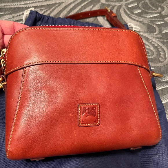Dooney and Bourke purse - Picture 3 of 6